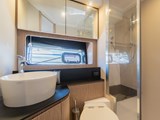 Azimut Atlantis 43 for sale - heads